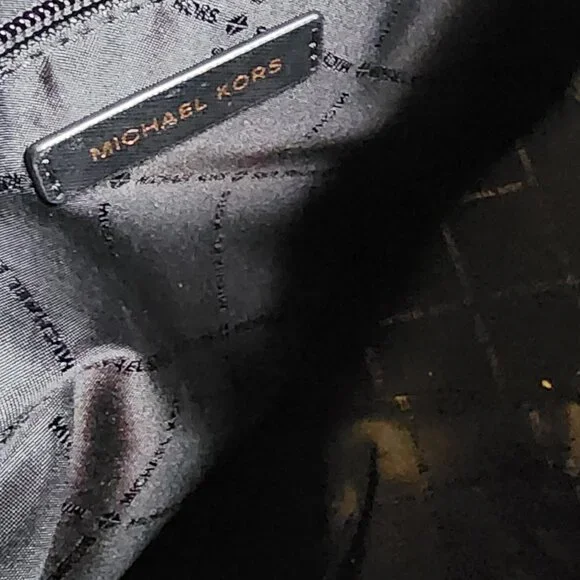 Michael Kors Emmy Dome Black Saffiano Leather Large Satchel w/ Rose Gold Tone - Picture 10 of 11